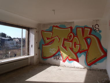Graffiti Wall in Luxembourg - Photo by Grafilzer - stick, fdh (2012)