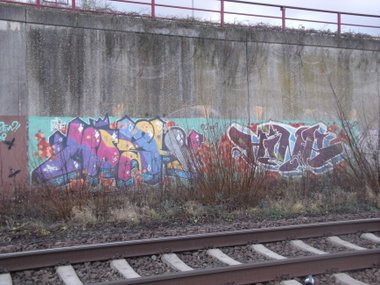 Graffiti Wall in Trier - Photo by Grafilzer - mosh, hink