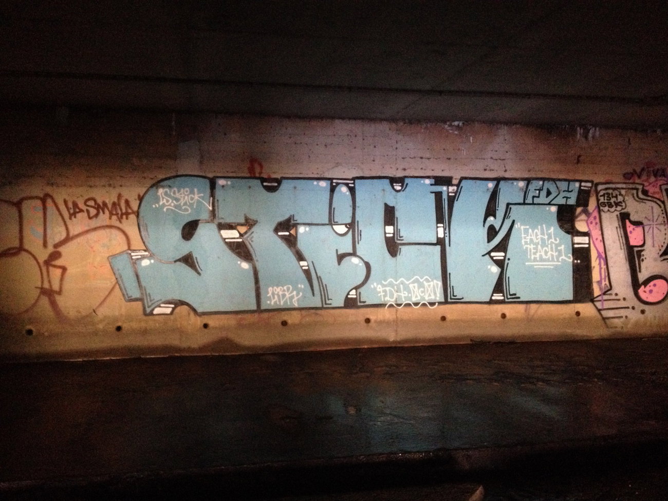 Graffiti Wall in Luxembourg - Photo by Grafilzer - stick, fdh