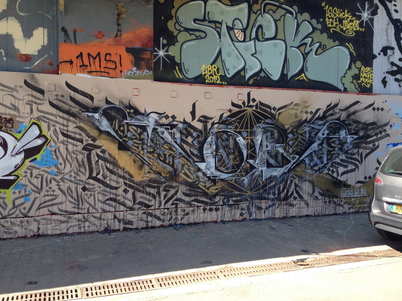 Graffiti Wall in Luxembourg - Photo by Grafilzer (2015)