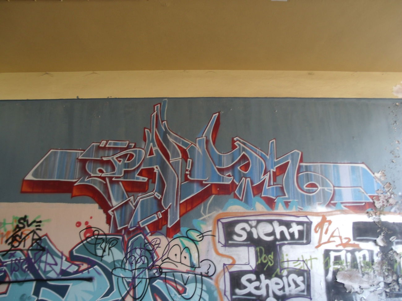 Graffiti Wall in Trier - Photo by Grafilzer