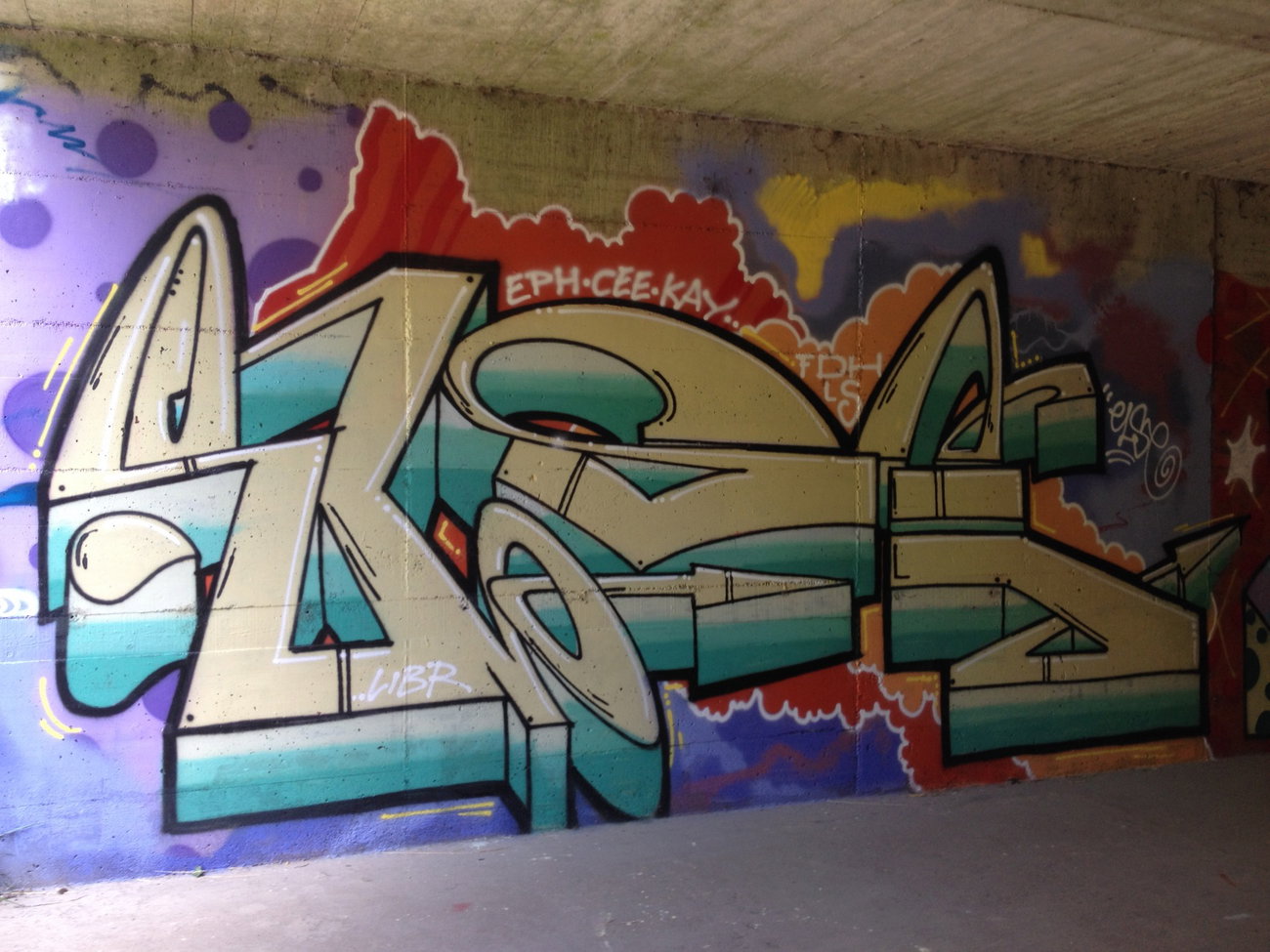 Graffiti Wall - Photo by Grafilzer - else