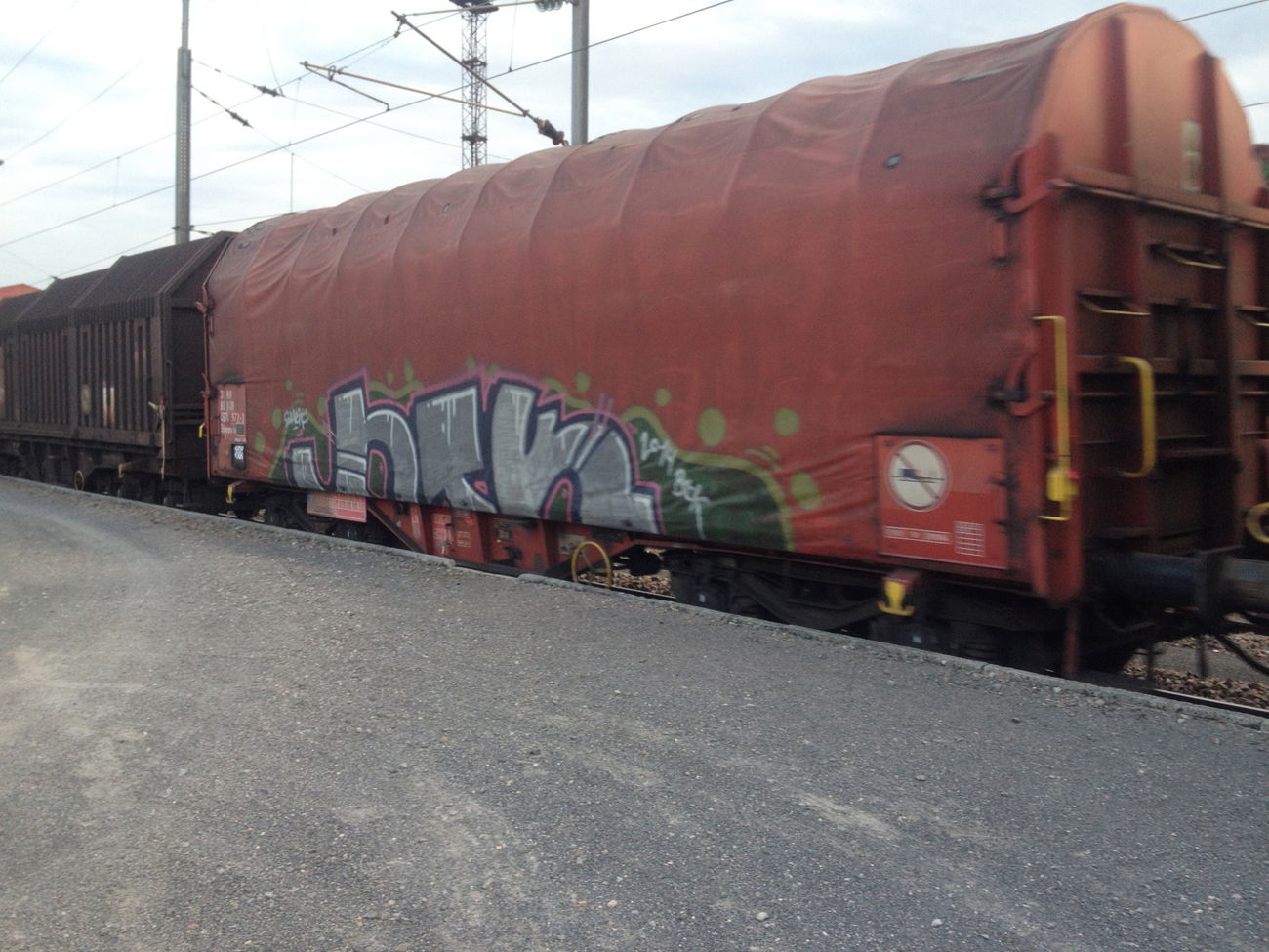 Graffiti Train - Photo by Grafilzer