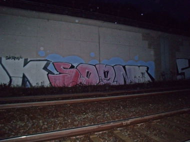 Graffiti Bombing in Trier - Photo by Grafilzer