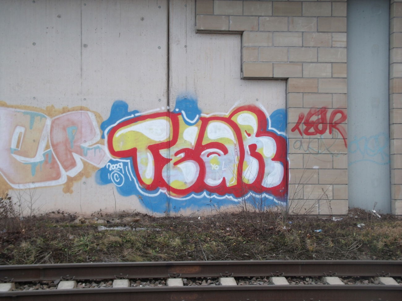 Graffiti Wall in Trier - Photo by Grafilzer - tear