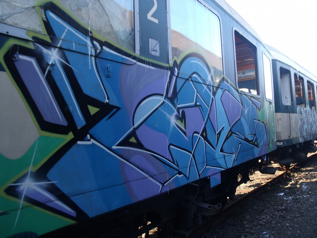 Graffiti Train in Trier - Photo by Grafilzer - love, kaos