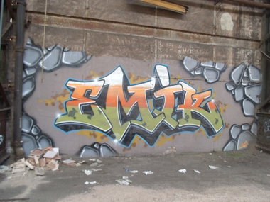 Graffiti Wall in Trier - Photo by Grafilzer - emik (2002)