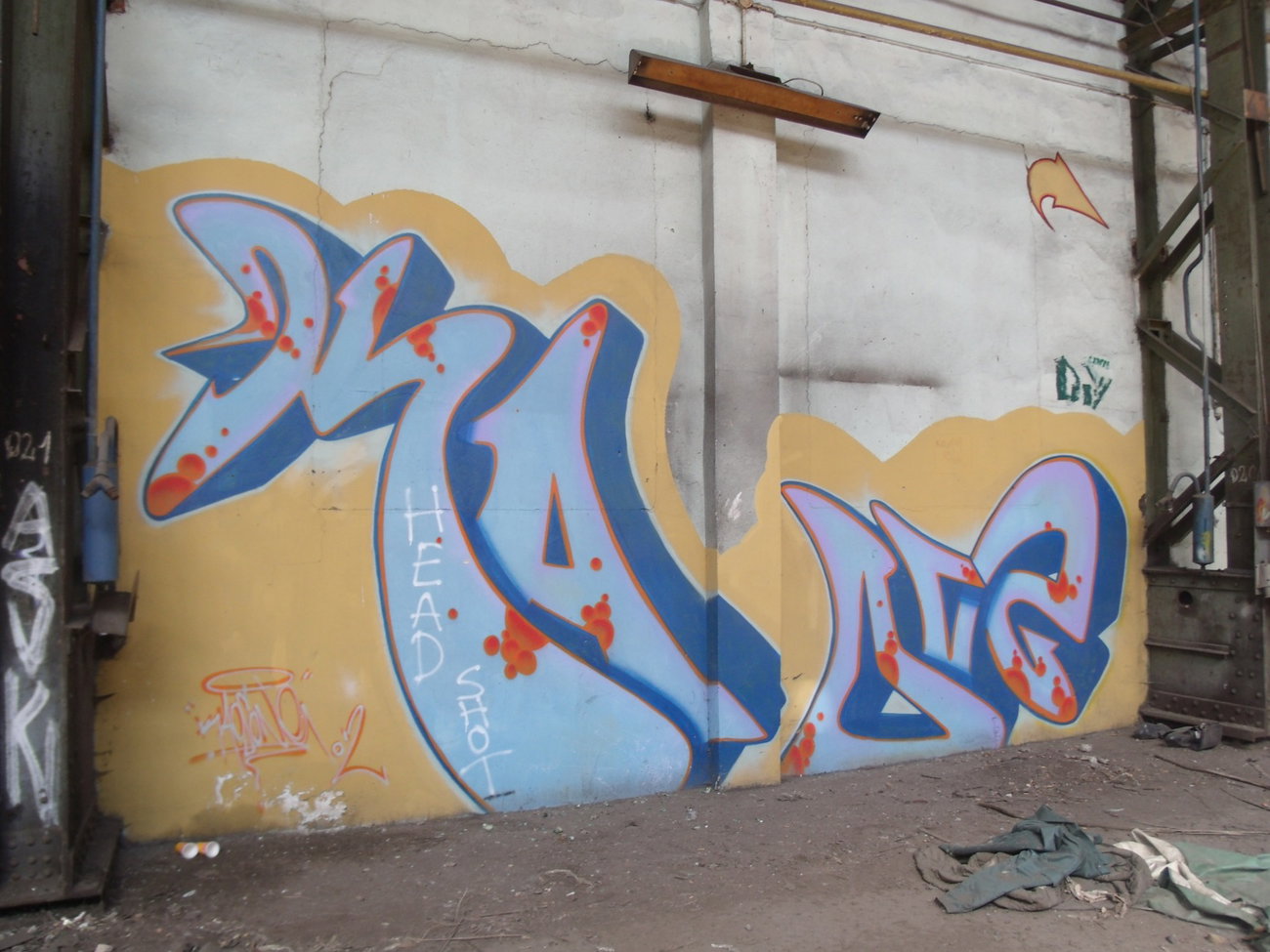 Graffiti Wall in Trier - Photo by Grafilzer - kaos (2002)