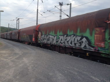 Graffiti Train - Photo by Grafilzer - costa, epos