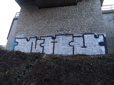 Graffiti Bombing in Trier - Photo by Grafilzer - nav