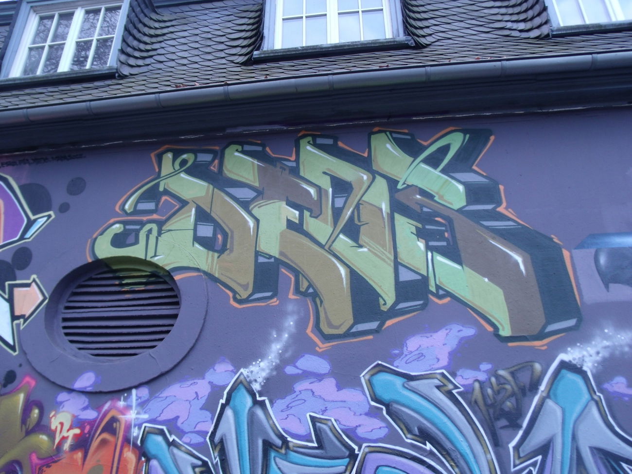 Graffiti Wall in Trier - Photo by Grafilzer - deos