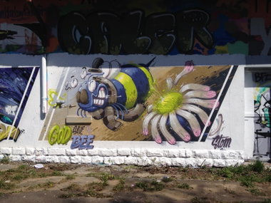 Graffiti Wall in Luxembourg - Photo by Grafilzer - stom