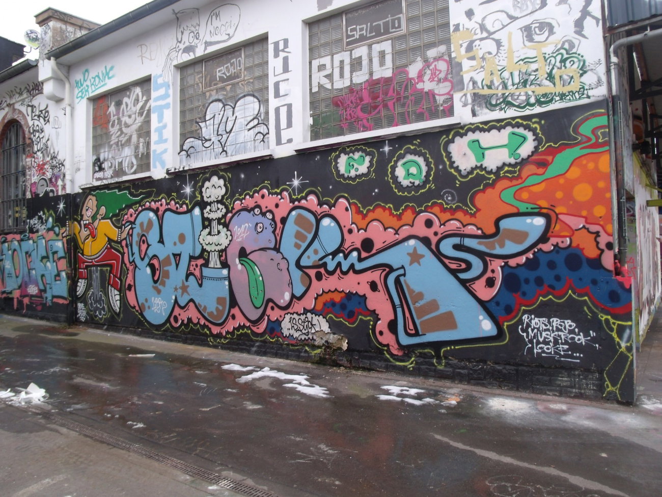 Graffiti Wall in Luxembourg - Photo by Grafilzer - stick, fdh