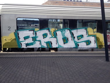 Graffiti Train in Luxembourg - Photo by Grafilzer - eros