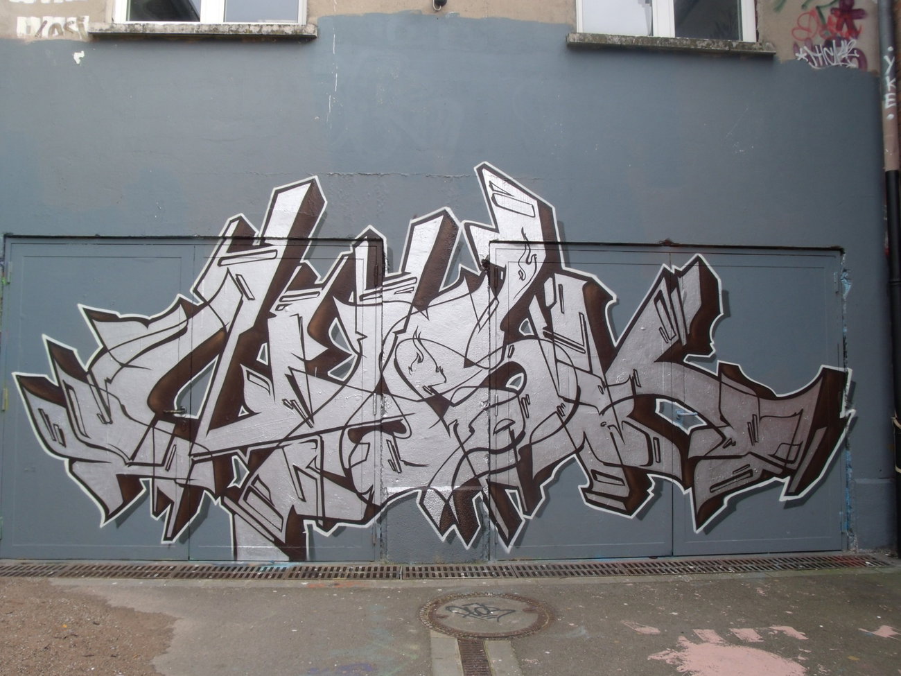Graffiti Wall in Luxembourg - Photo by Grafilzer - nask