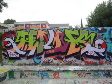 Graffiti Wall in Germany - Photo by GraveyardShift - hmk, tgb (2013)