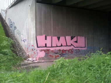 Graffiti Bombing in Germany - Photo by GraveyardShift - hmk, tgb, ruhm (2013)