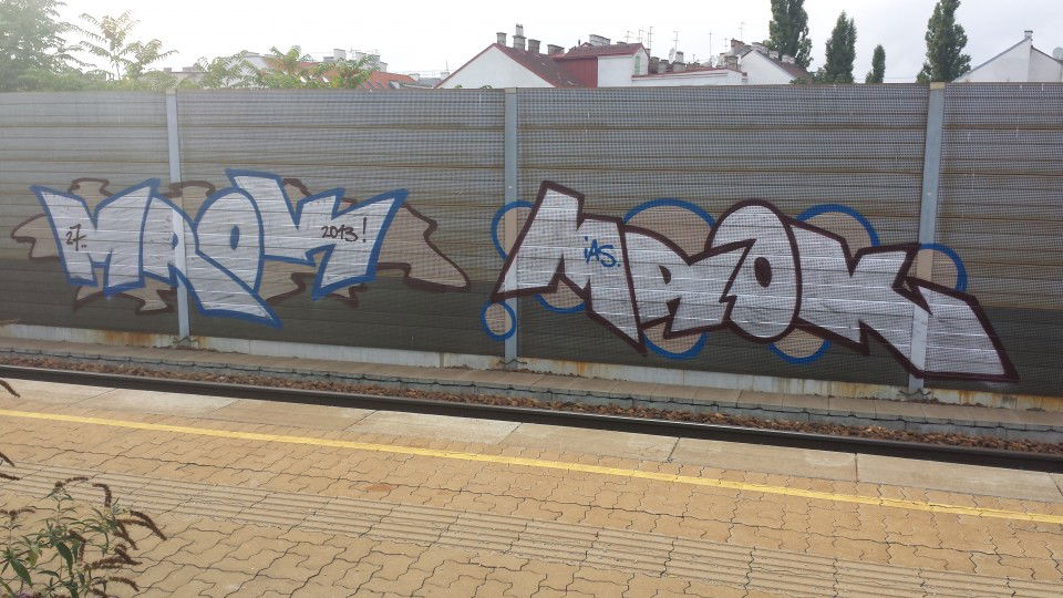 Graffiti Bombing in Vienna - Photo by Grex - Mrok (2013)