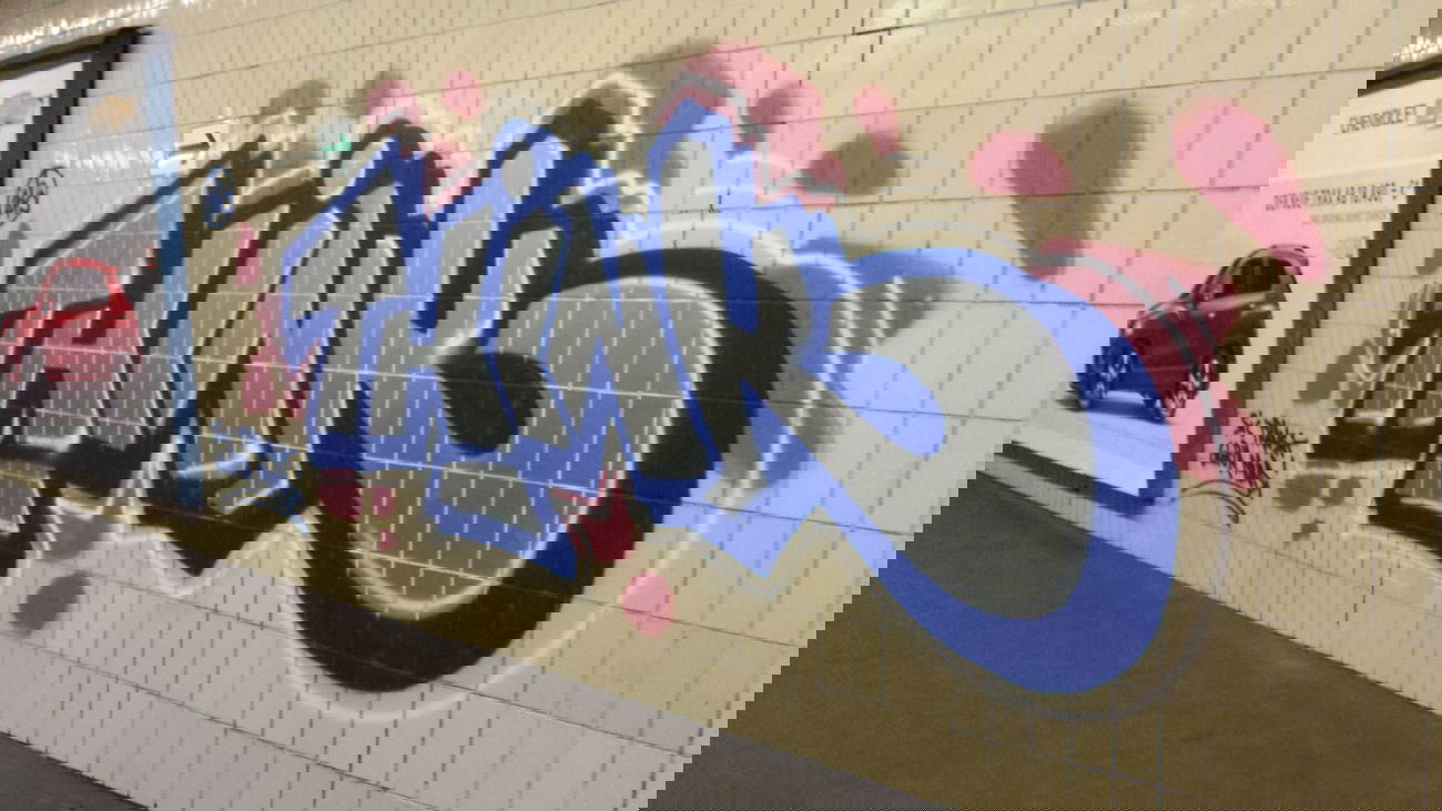 Graffiti Wall in Vienna - Photo by Grex - Think (2013)