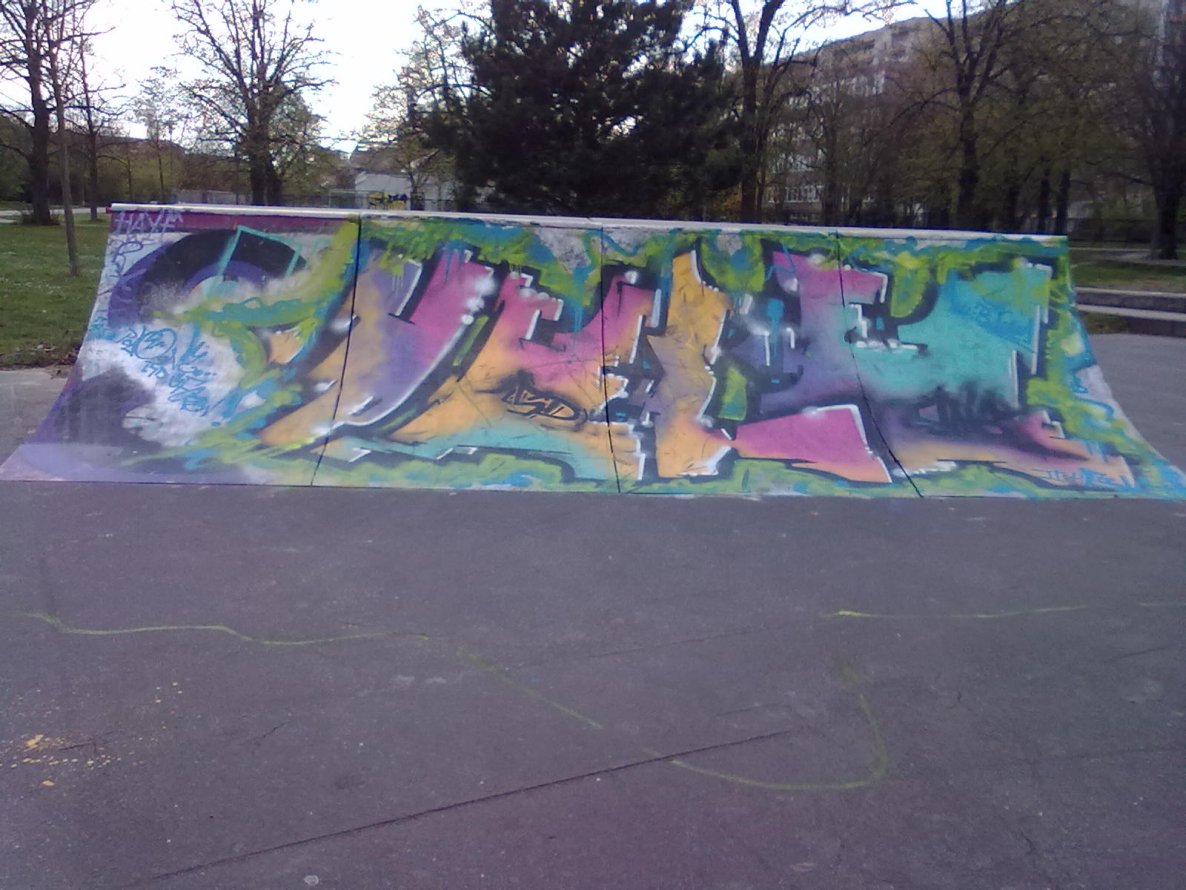 Graffiti Artwork - Photo by Grogo