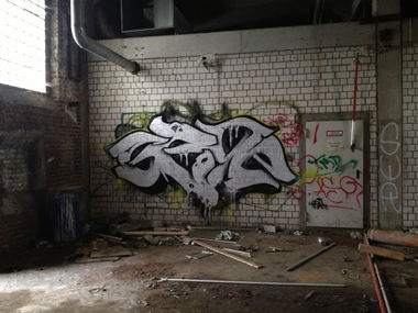 Graffiti Wall in Dusseldorf - Photo by Grover - GROVER, GROVE, Grove