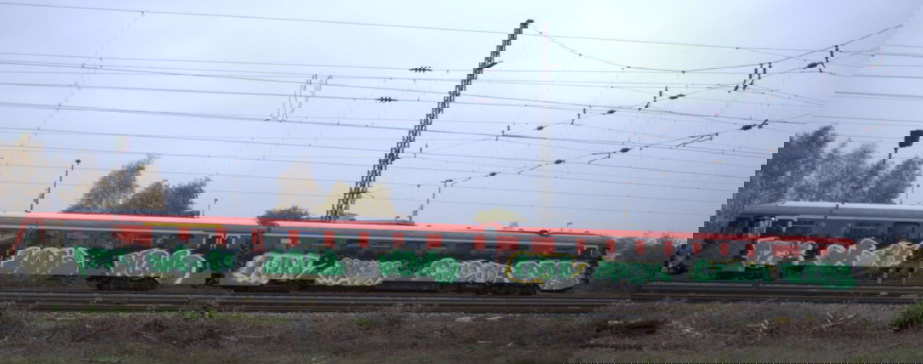Graffiti Train in Kaiserslautern - Photo by Grumbeer - Pots, Usuck, Soja