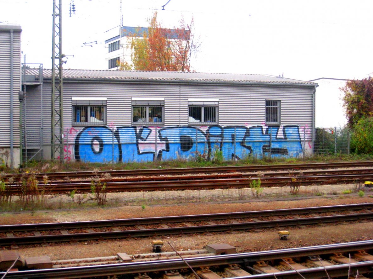 Graffiti Bombing in Passau - Photo by GuSinP - Passau, old, dirty