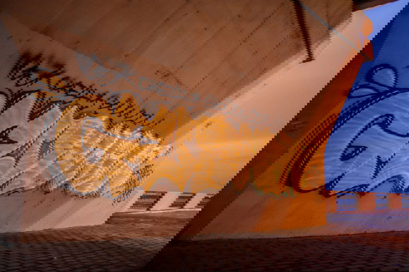 Graffiti Bombing - Photo by Gudwin - gudwin