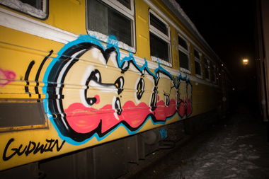 Graffiti Train - Photo by Gudwin - gudn