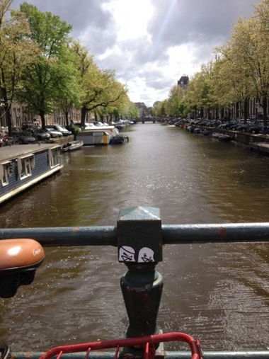 Graffiti Street Art in Amsterdam - Photo by Gunther - Sticker, Oskar