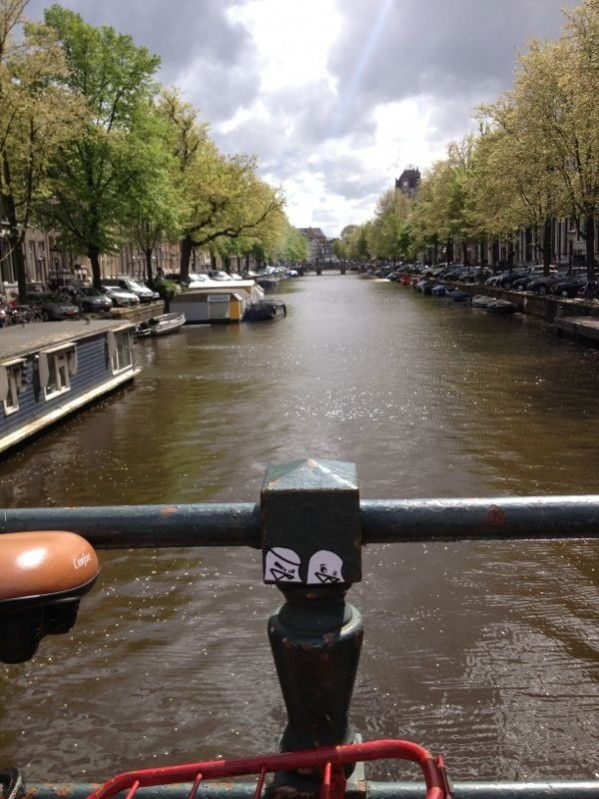 Graffiti Street Art in Amsterdam - Photo by Gunther - Sticker, Oskar