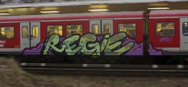 Graffiti Train - Photo by GurkenGlas