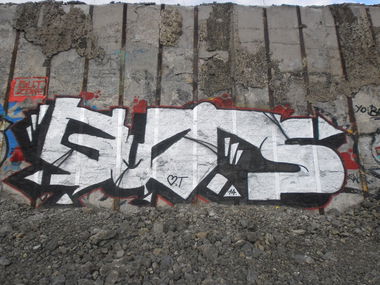 Graffiti Wall in Ostrava - Photo by Gutzone - Gutz, Yo:BO (2014)