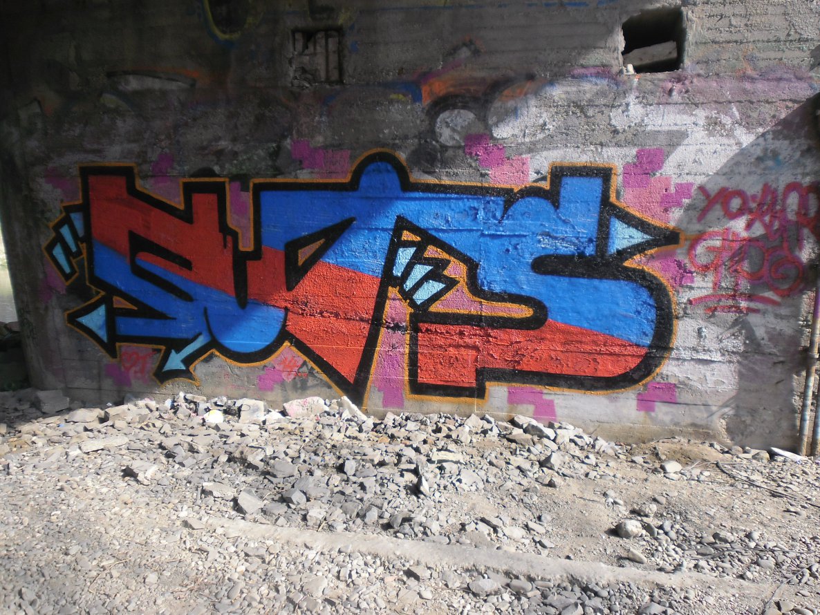 Graffiti Wall in Ostrava - Photo by Gutzone - Gut-Zone (2014)