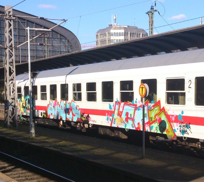 Graffiti Train in Hamburg - Photo by HAMBURG7 - lets, hamburg (2013)