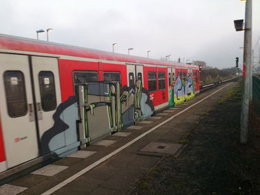 Graffiti Train - Photo by HAMBURG7 - kins, gms, dsf (2014)