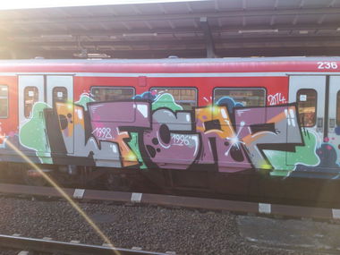 Graffiti Train in Hamburg - Photo by HAMBURG7 - lf, cap, gms (2014)