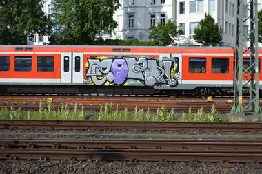 Graffiti Train - Photo by HAMBURG7 - zorn, bk, kgz (2014)
