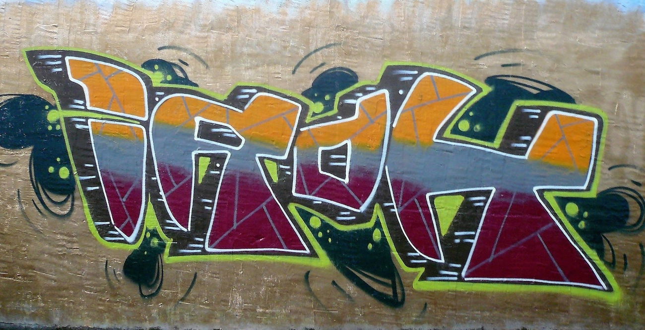 Graffiti Wall - Photo by HANZO - IROK (2009)