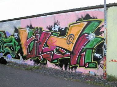 Graffiti Photo by HANZO - Vale;, LF;, CAP (2005)