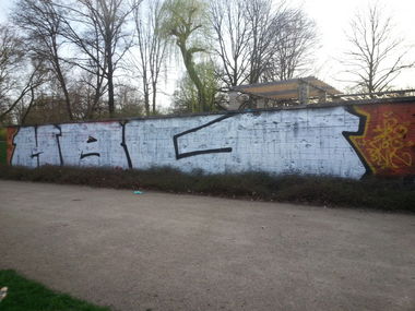 Graffiti Bombing - Photo by HBGcrew - HBG (2015)