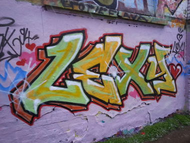 Graffiti Wall in Leipzig - Photo by HBGcrew - lexy (2015)