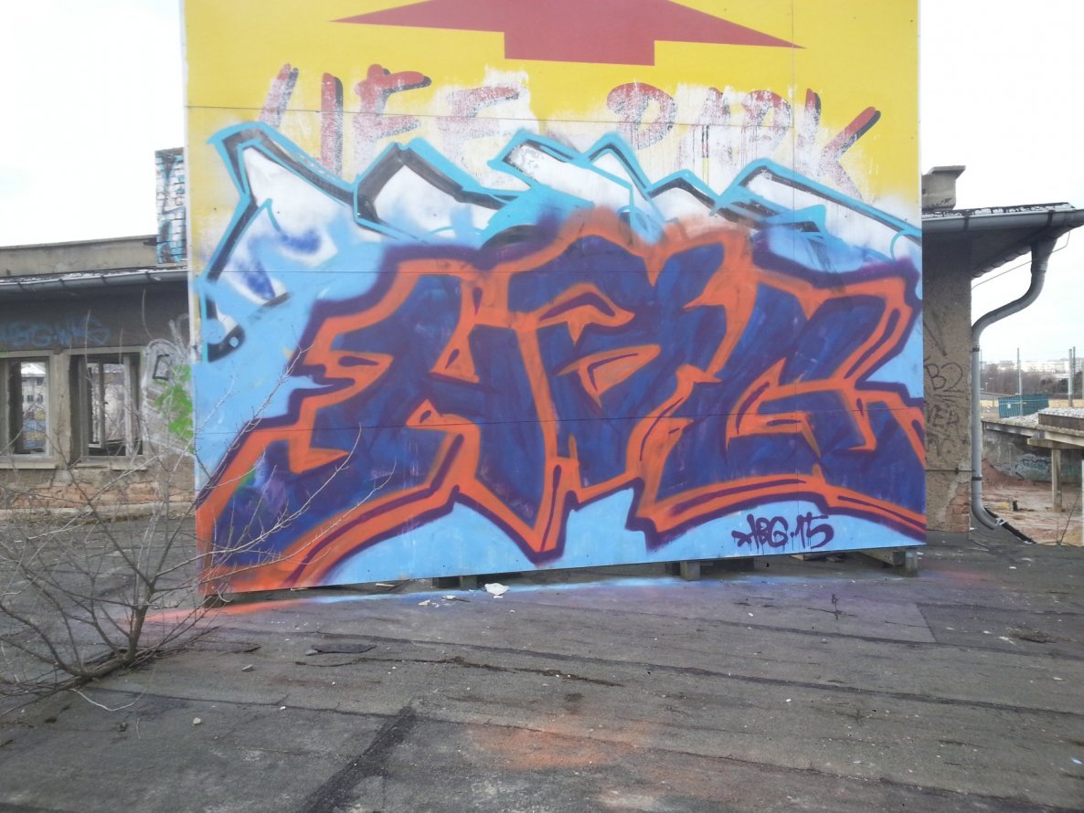 Graffiti Wall in Leipzig - Photo by HBGcrew - HBG (2015)