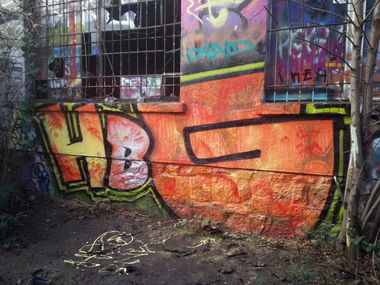Graffiti Wall in Leipzig - Photo by HBGcrew - hbg (2015)
