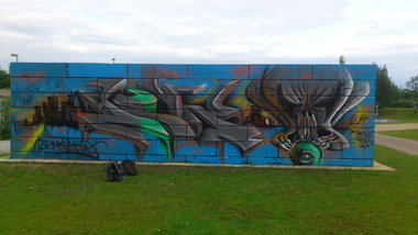 Graffiti Wall - Photo by HENCOK - henk