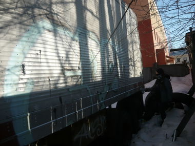 Graffiti Train - Photo by HICSONE