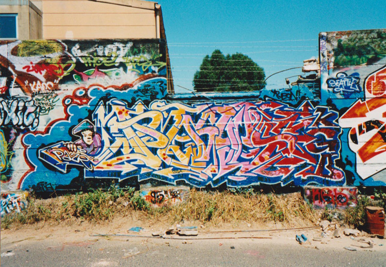 Graffiti Wall in Berlin - Photo by HOBO - PAYS, aka, PAZER (1995)