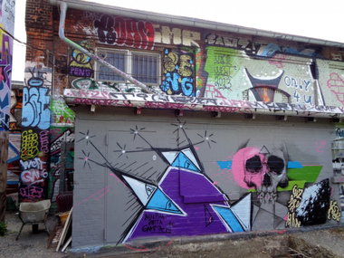 Graffiti Wall in Jena - Photo by HOBO - ISOE, BÖLK, PENG (2014)