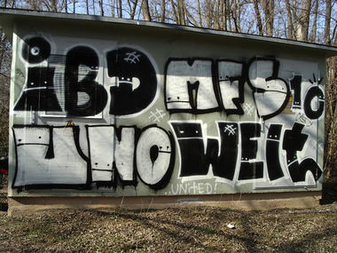 Graffiti Bombing in Jena - Photo by HOBO - IBD, MFS, ZEHN (2013)