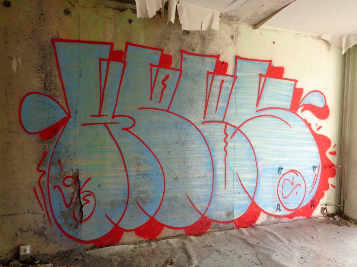 Graffiti Bombing in Jena - Photo by HOBO - HEBS, 1ST (2014)
